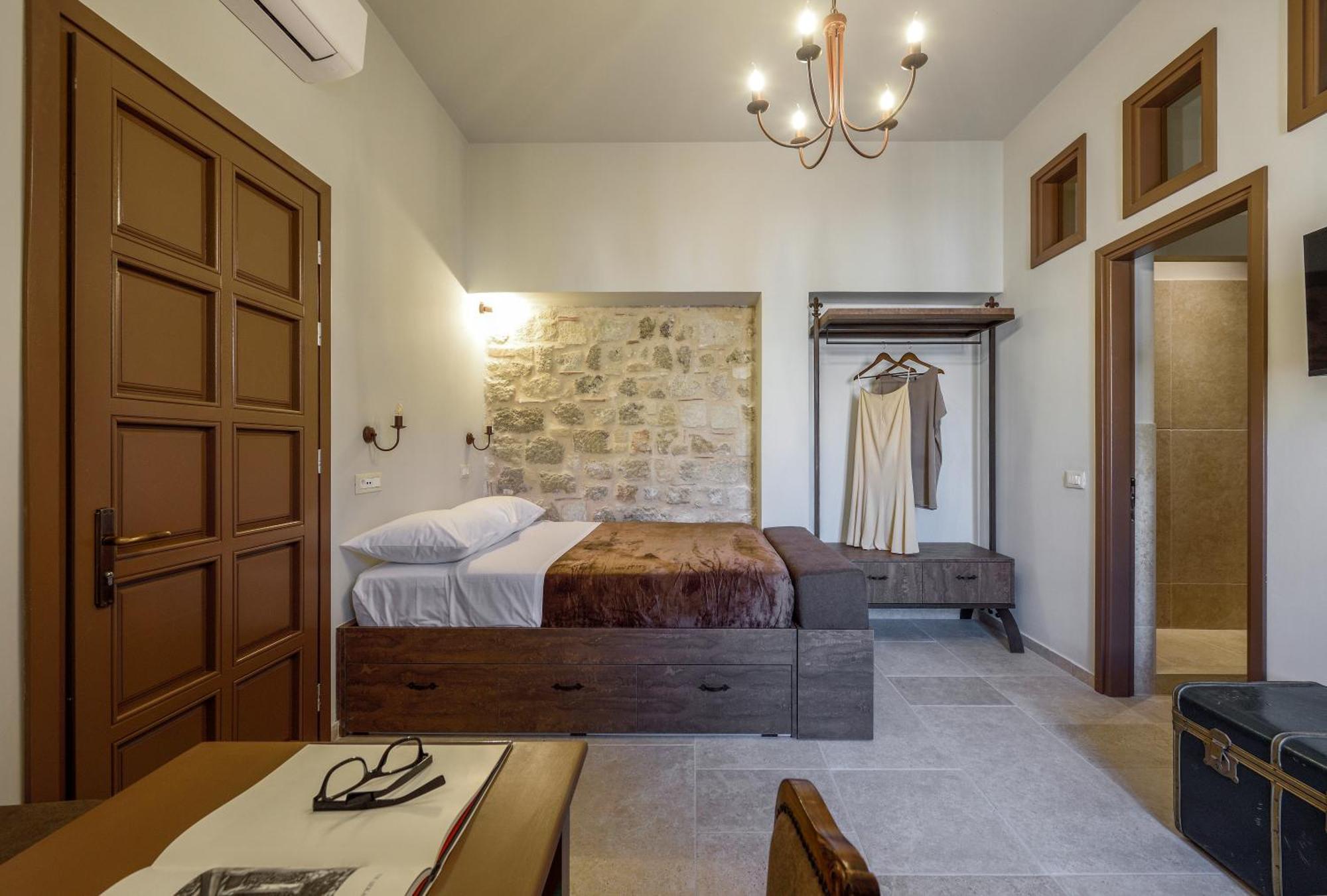 Spanish Knights Inn Rhodes City Buitenkant foto