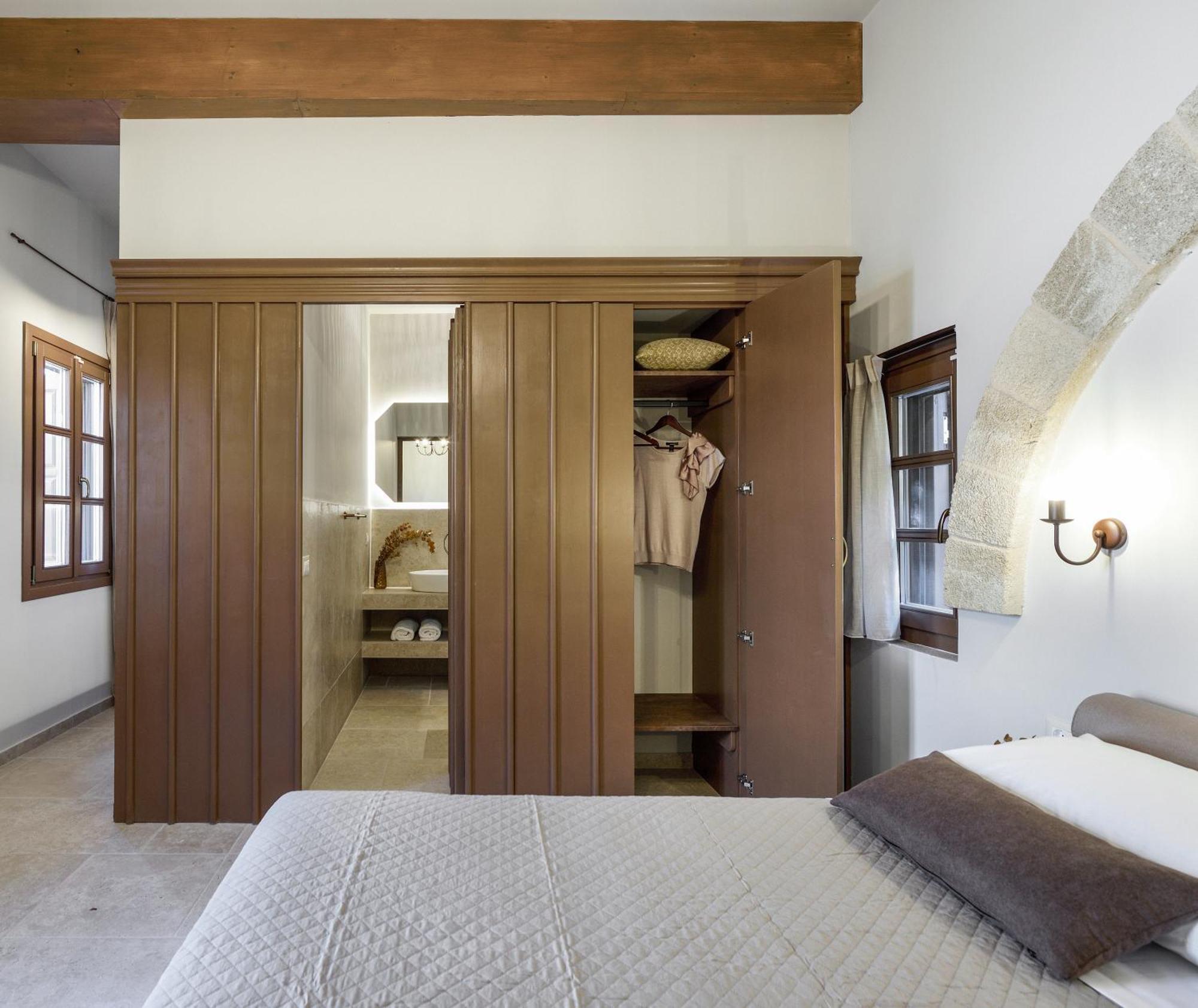 Spanish Knights Inn Rhodes City Buitenkant foto