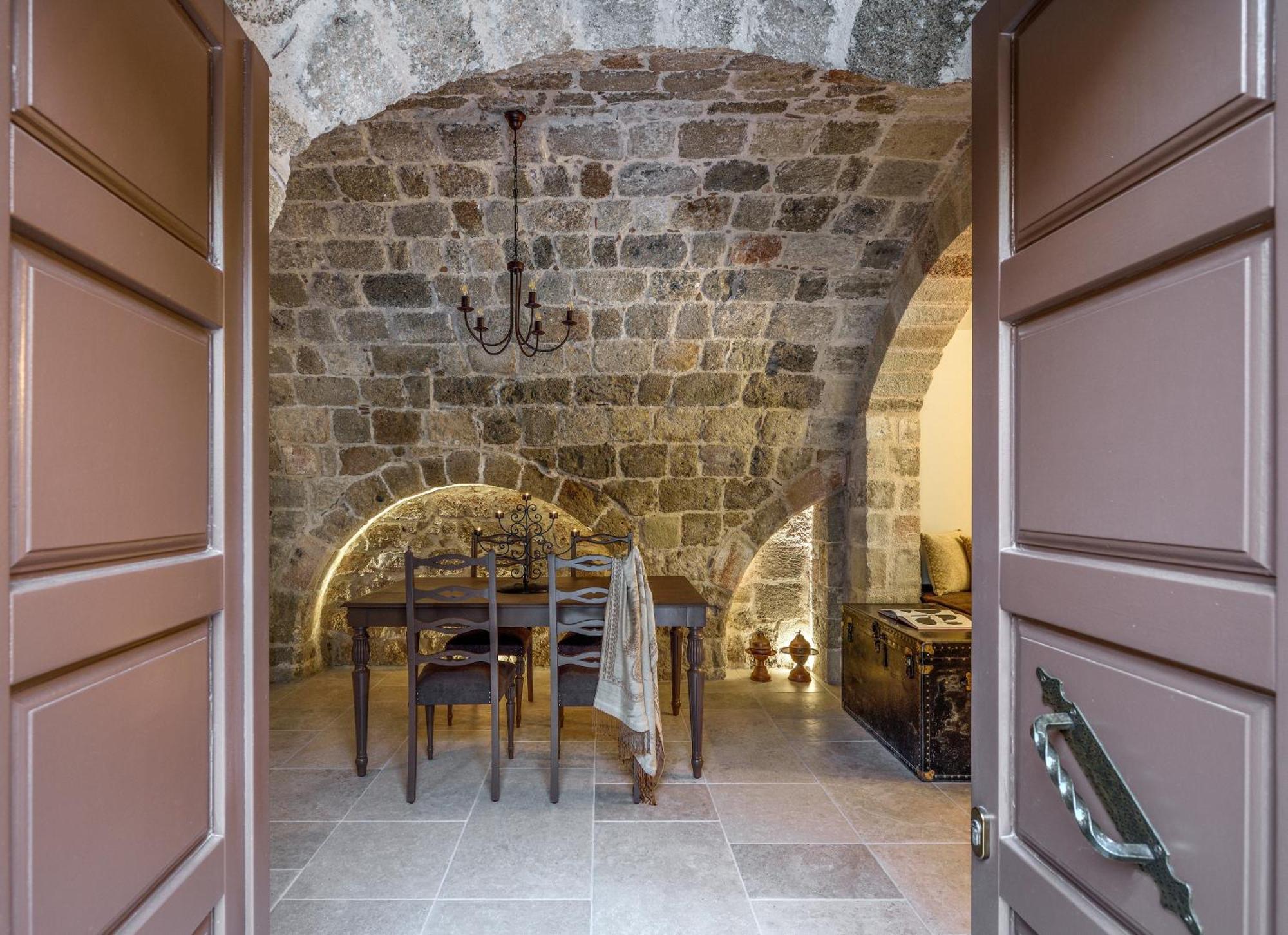 Spanish Knights Inn Rhodes City Buitenkant foto