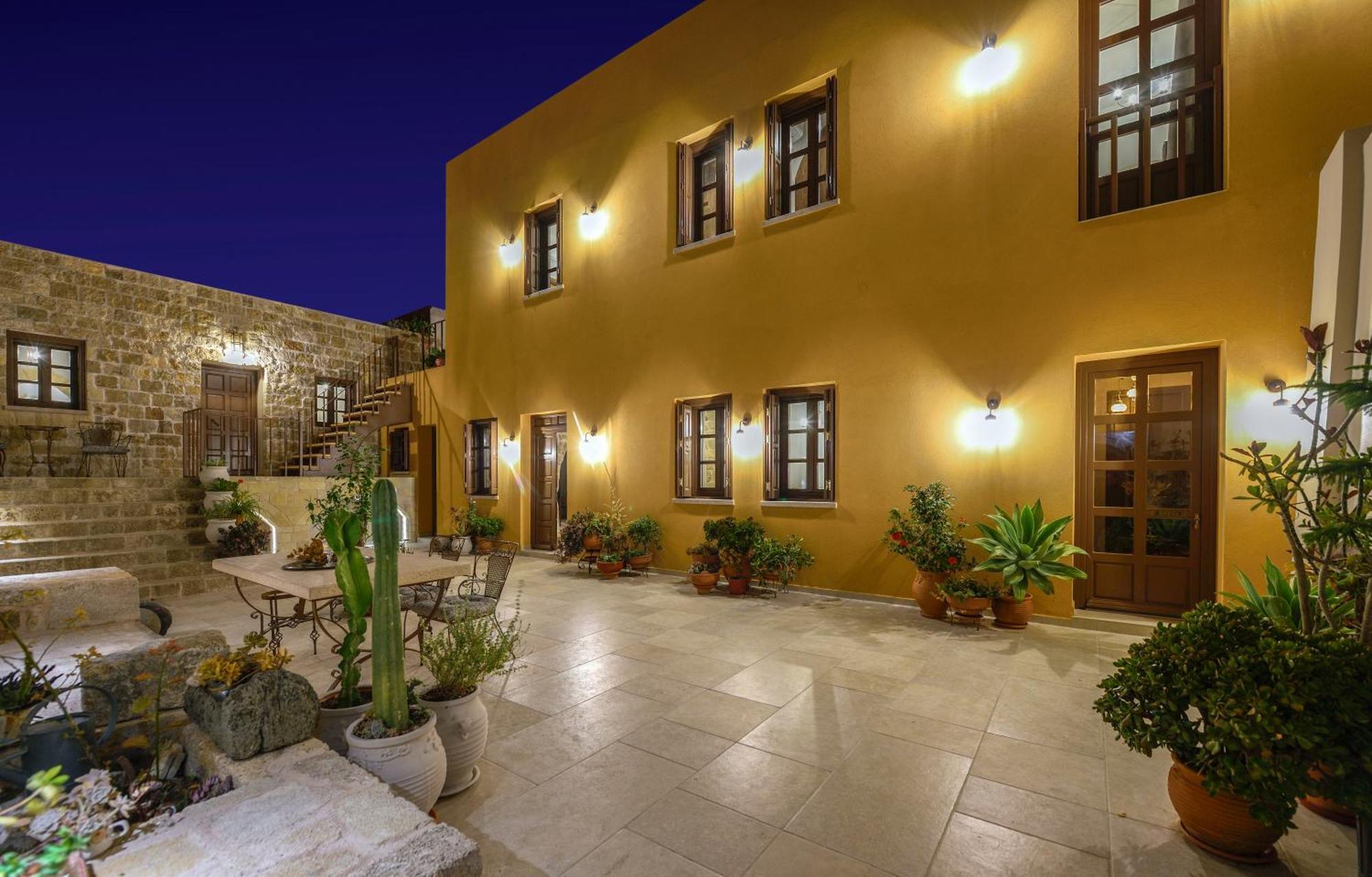 Spanish Knights Inn Rhodes City Buitenkant foto